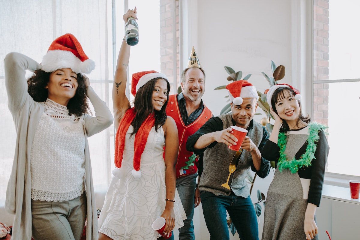 party planning side hustle holiday job