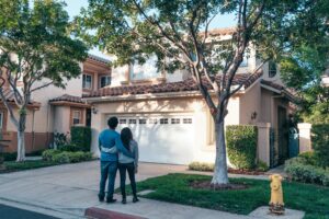 If you don't have to buy a home now, you should wait because the housing market is so hot right now, Ivy Zelman, CEO of housing research firm Zelman & Associates.
