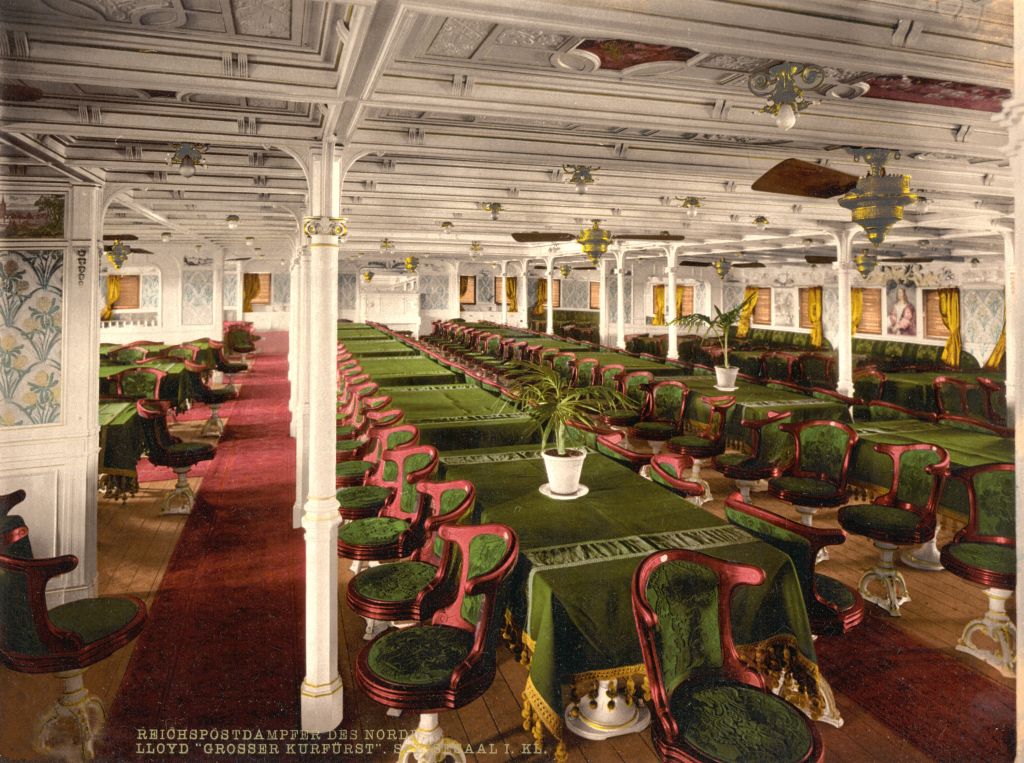 First Class Dining Room On Grosser Kurfurst