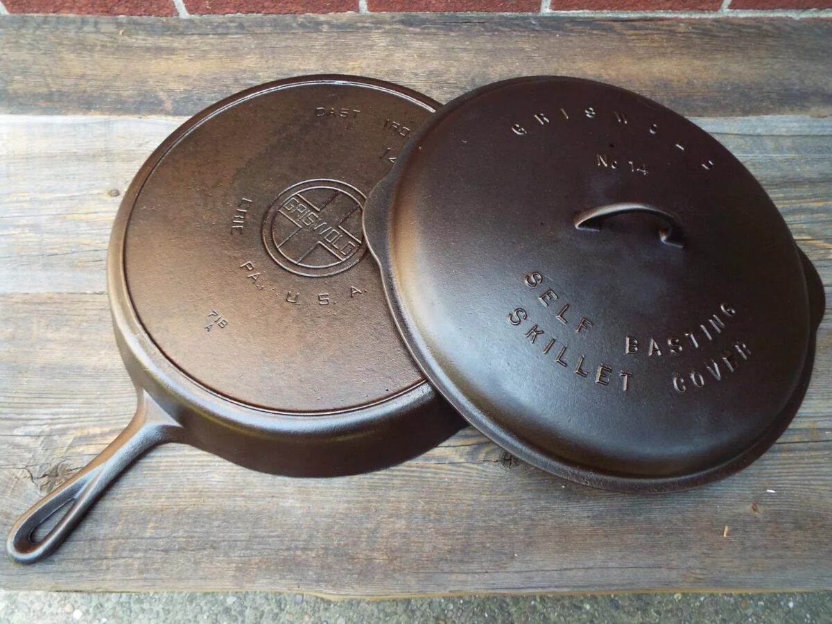 griswold cast iron skillet