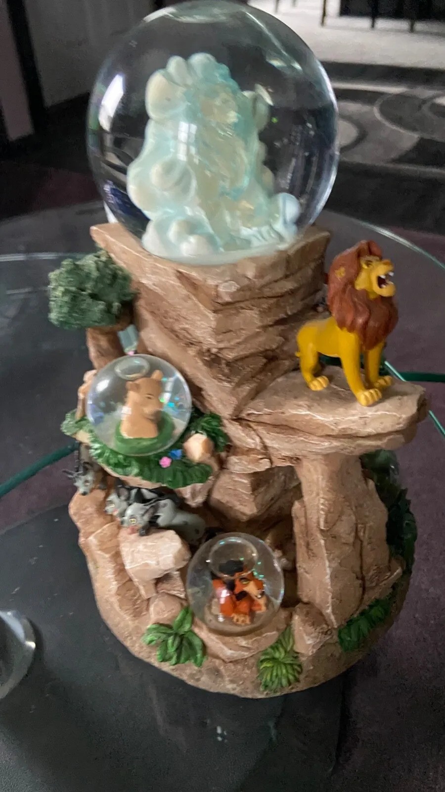 lion king snow globe