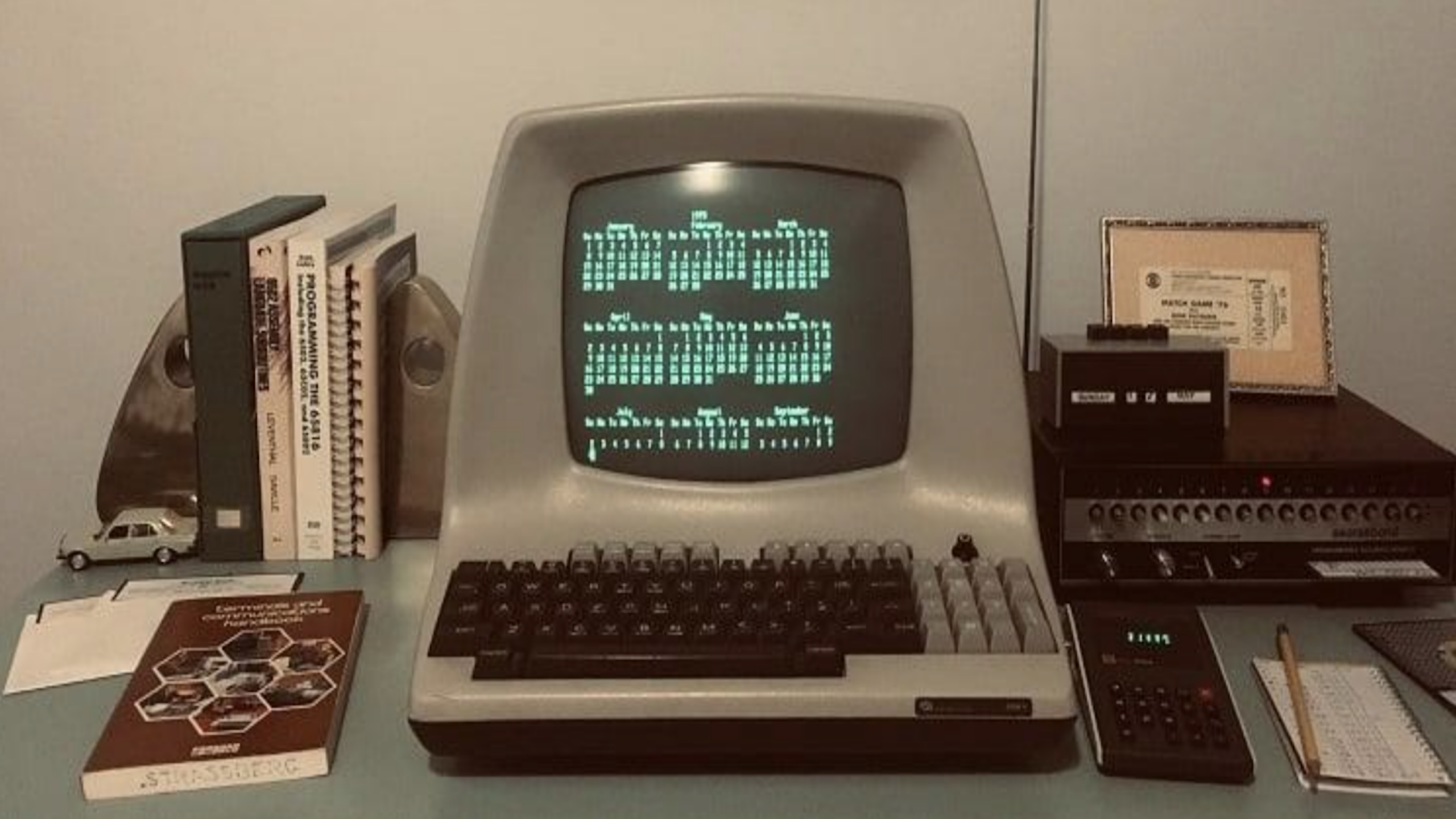 10 passive income ideas with old software licensing