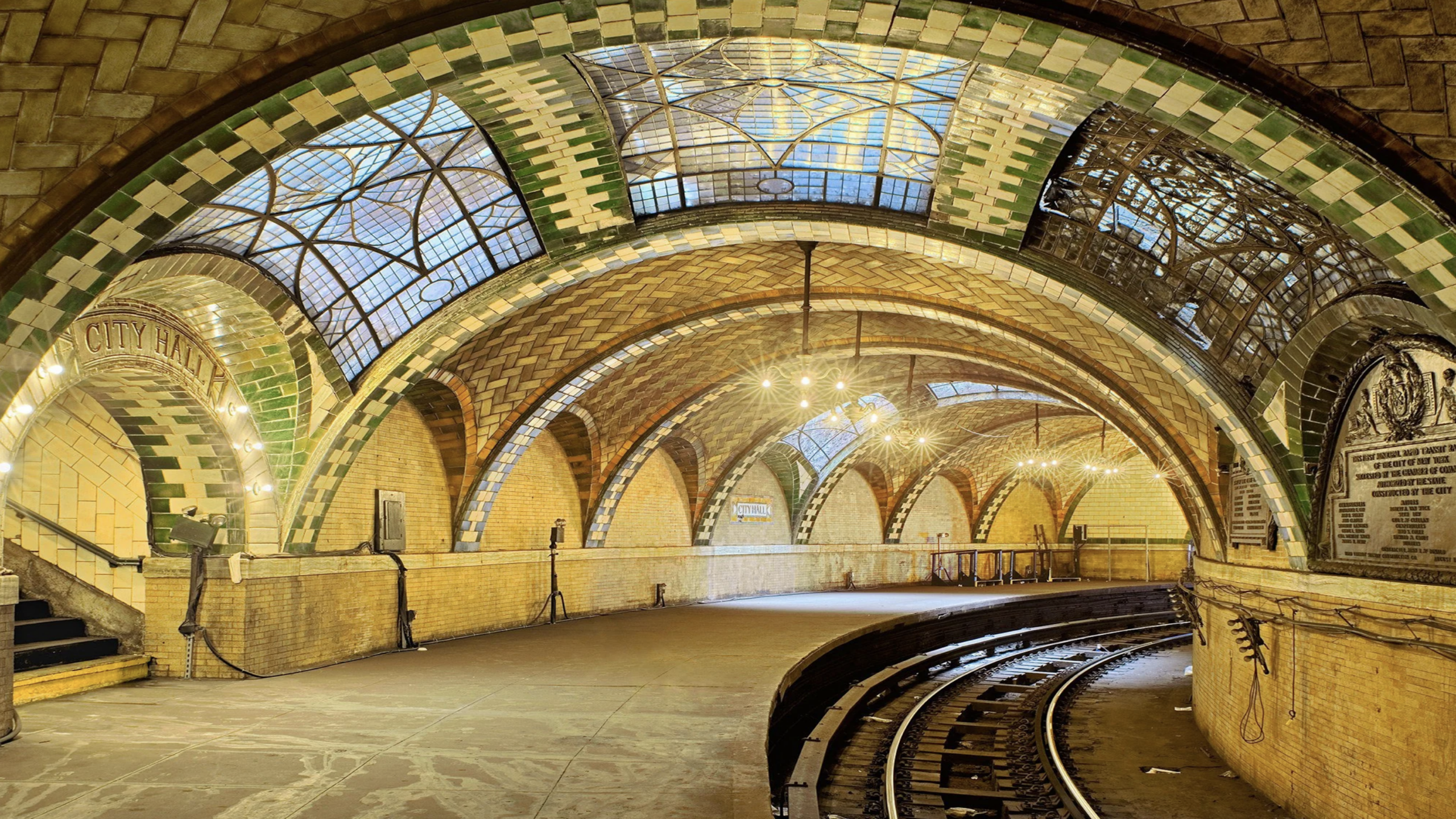 Abandoned City Hall subway station in New York with arches and vintage tile design